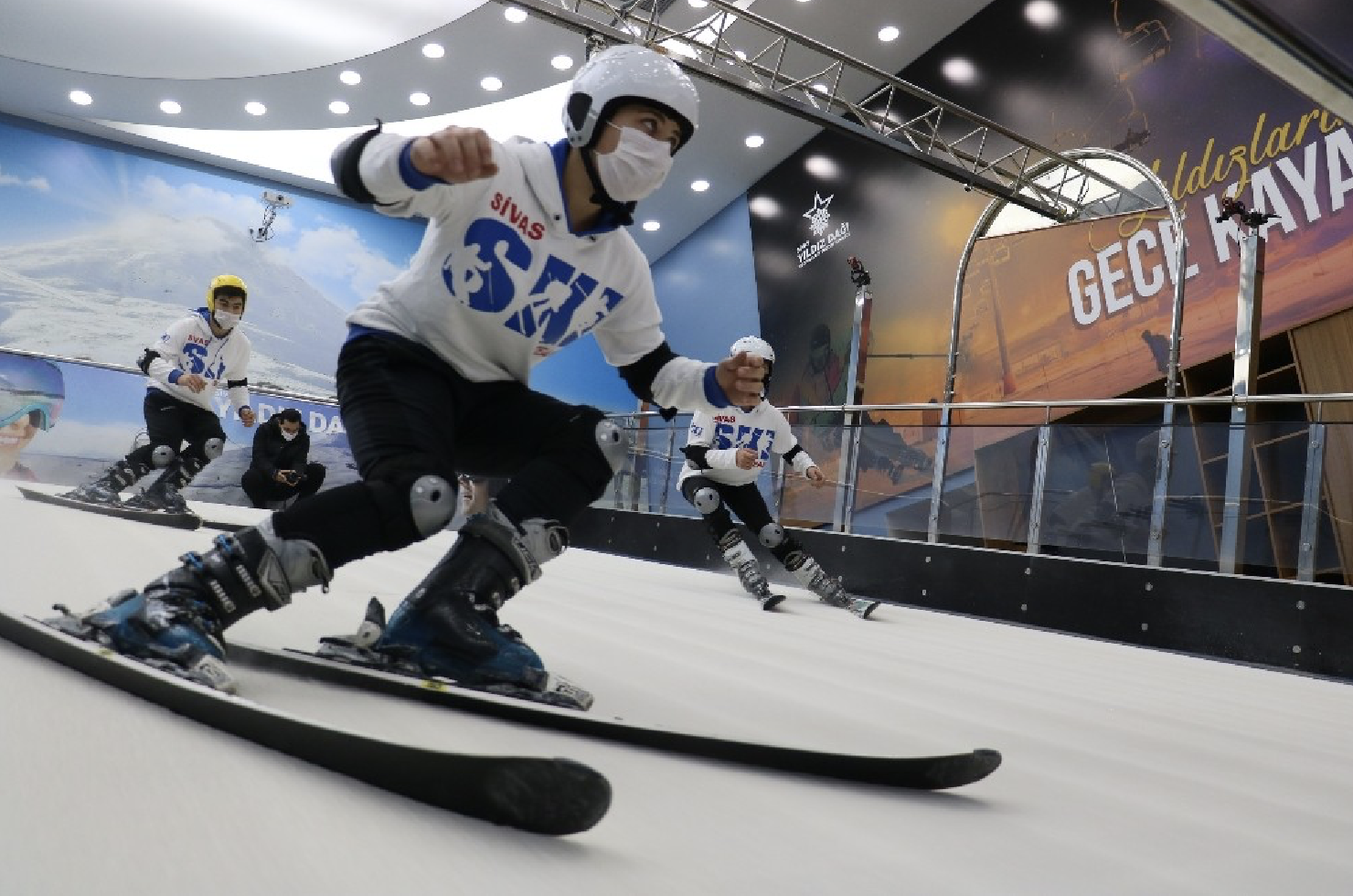 Indoor ski simulator PROLESKI at Sivas Ski Center – year-round training for all skill levels.